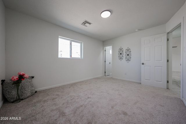 7815 S 1ST Drive, Phoenix, AZ 85041