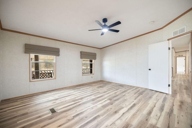 2358 E Hwy 1376, East Bernstadt, KY 40729