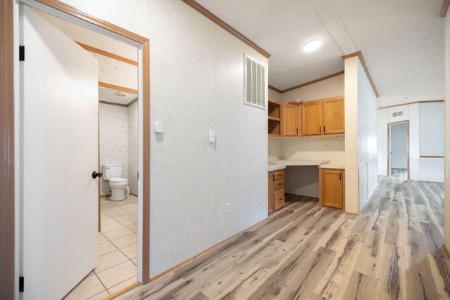 2358 E Hwy 1376, East Bernstadt, KY 40729