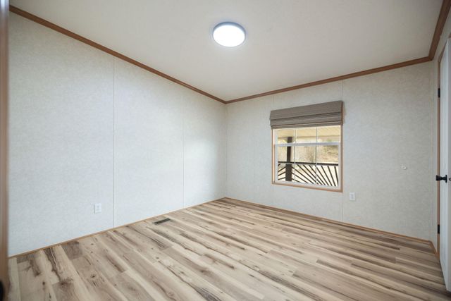 2358 E Hwy 1376, East Bernstadt, KY 40729