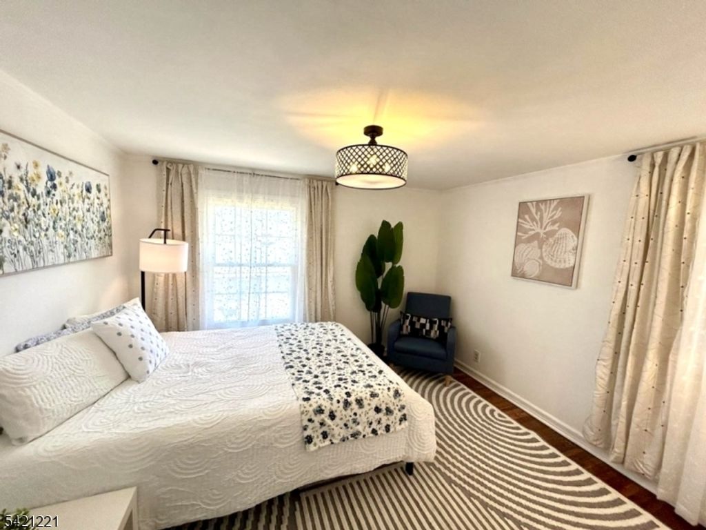 29 Oak Tree Ln, Sparta Twp., NJ 07871