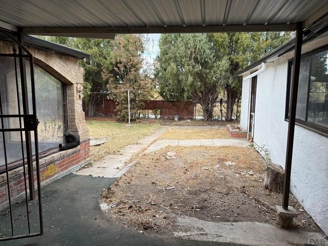 2307 Highland Ave, Pueblo, CO 81004