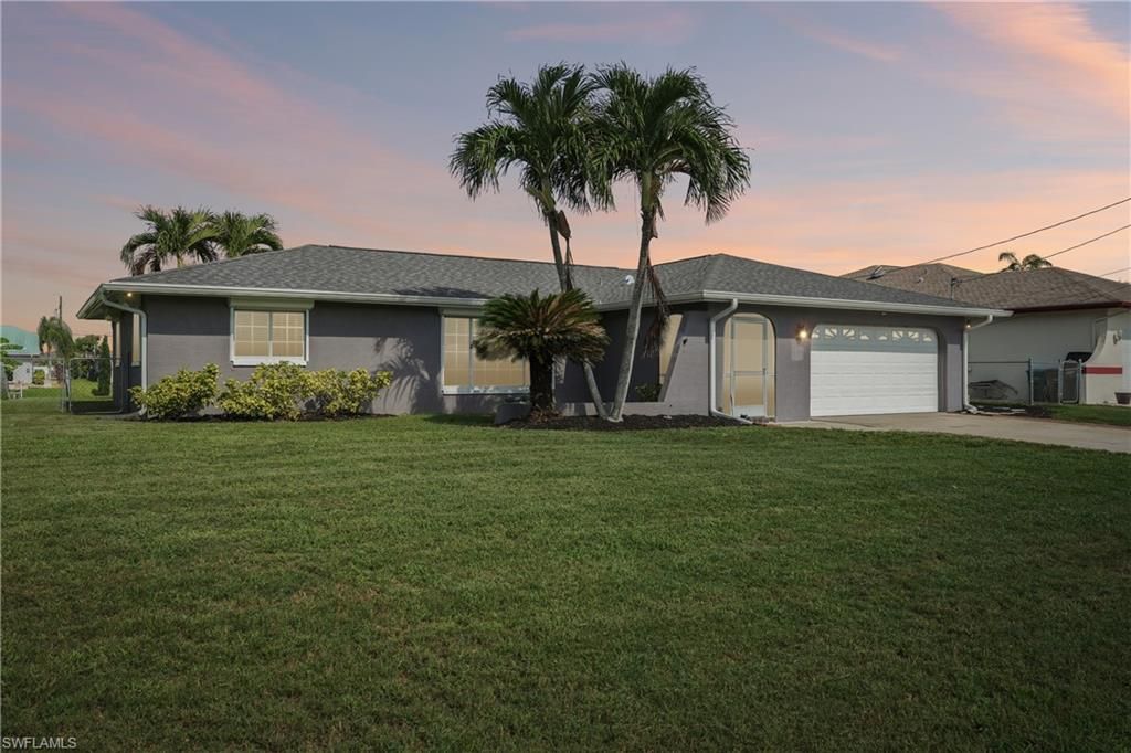 2206 SE 10th PL, Cape Coral, FL 33990