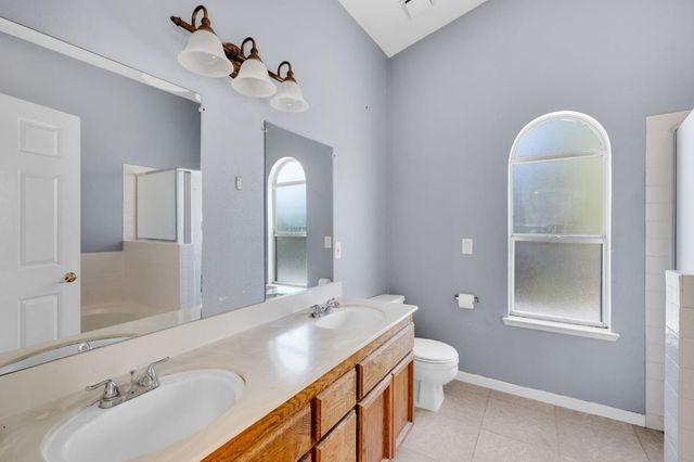 4325 Shandwick Dr, Antelope, CA 95843