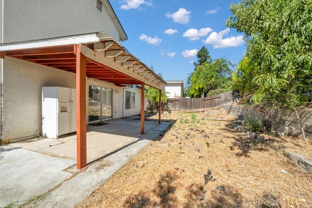 4325 Shandwick Dr, Antelope, CA 95843