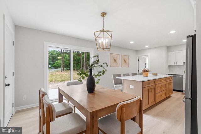 406 3RD ST, Atco, NJ 08004