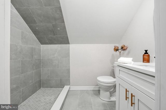 406 3RD ST, Atco, NJ 08004
