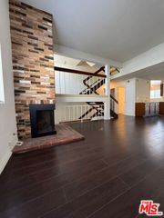 2809 Montrose Avenue 10, La Crescenta, CA 91214