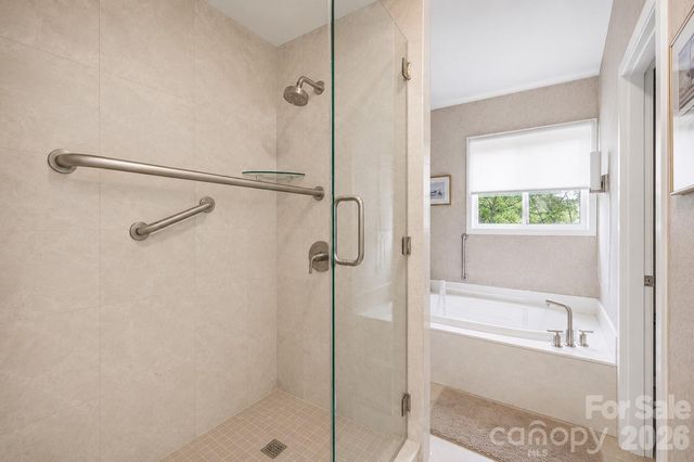 517 N Poplar Street, Charlotte, NC 28202