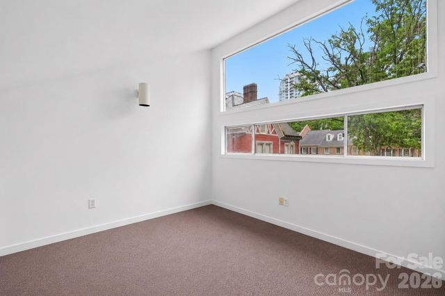 517 N Poplar Street, Charlotte, NC 28202