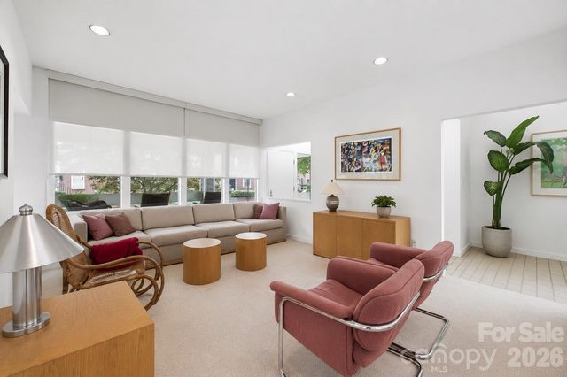 517 N Poplar Street, Charlotte, NC 28202
