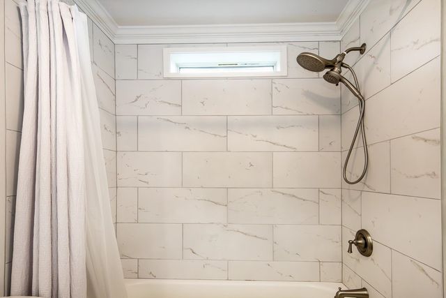 731 Grover Drive, Rutland Town, VT 05701