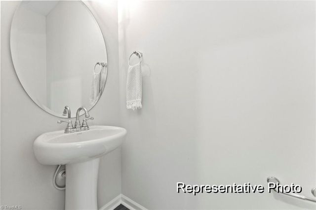 1097 Panola Road 173, Winston-salem, NC 27106