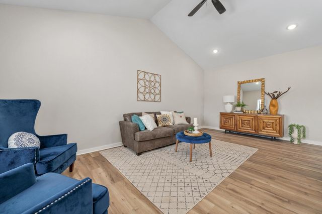 12197 W Northstar St, Maize, KS 67223