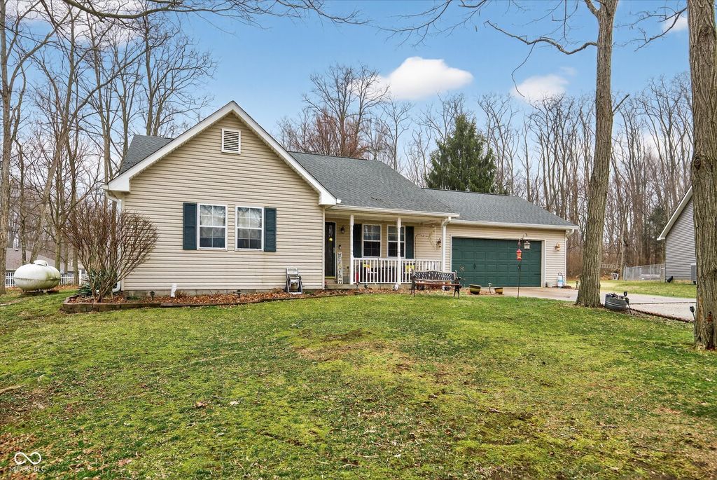 459 Jefferson Valley, Coatesville, IN 46121