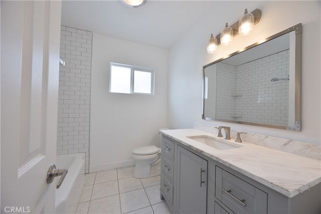 19138 Hartland Street, Reseda, CA 91335