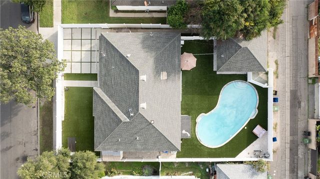 19138 Hartland Street, Reseda, CA 91335