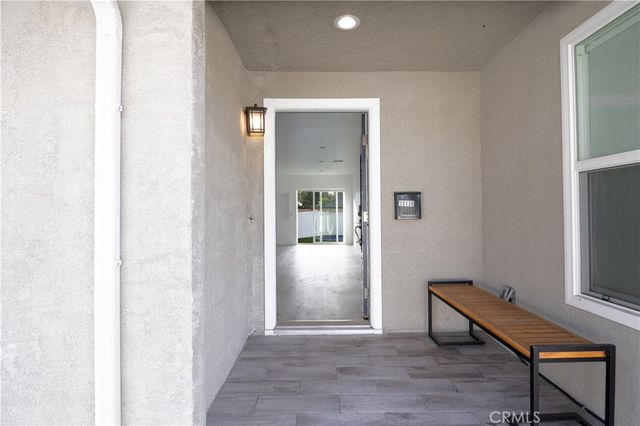 19138 Hartland Street, Reseda, CA 91335