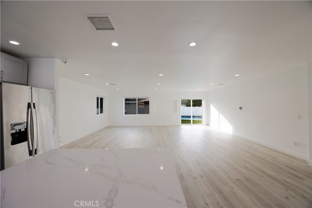 19138 Hartland Street, Reseda, CA 91335