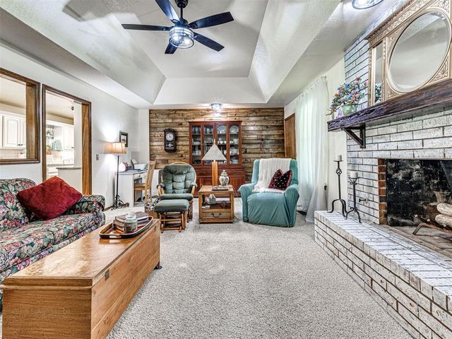 8704 Blackberry Ridge, Edmond, OK 73034