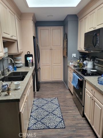 2192 Via Mariposa E H, Laguna Woods, CA 92637