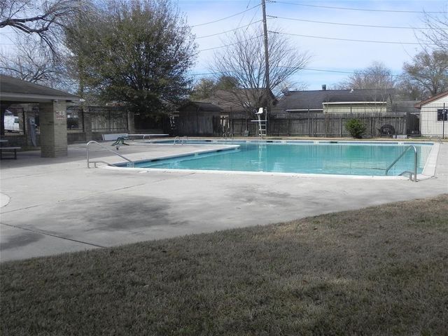 3627 Wirksworth Drive, Houston, TX 77066