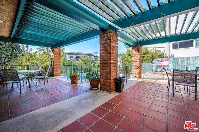 5651 Windsor Way 102, Culver City, CA 90230