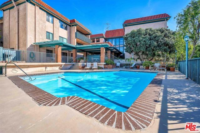 5651 Windsor Way 102, Culver City, CA 90230