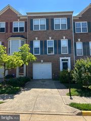 6391 HAWK VIEW LN, Alexandria, VA 22312