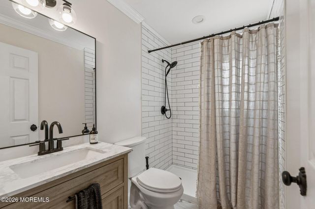 30 Osprey Drive, Toms River, NJ 08753