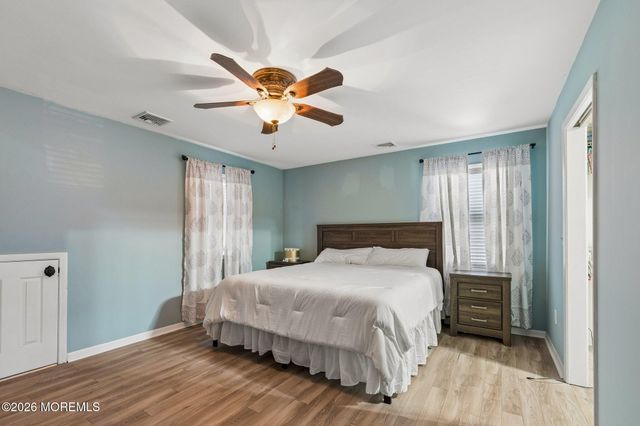 30 Osprey Drive, Toms River, NJ 08753