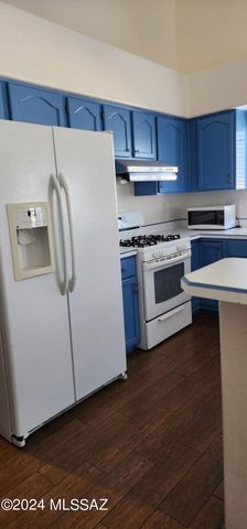 7659 E Park View Drive, Tucson, AZ 85715