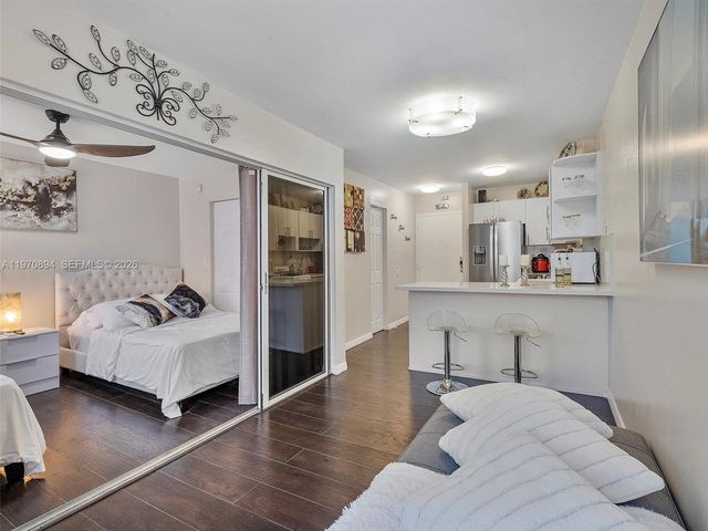 710 Washington Ave 315, Miami Beach, FL 33139