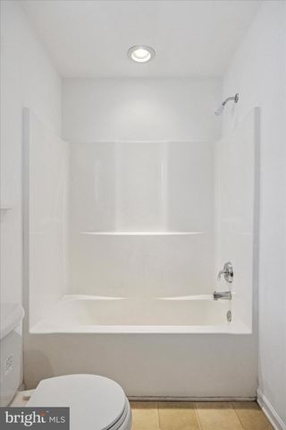 924 MADISON ST, Chester, PA 19013