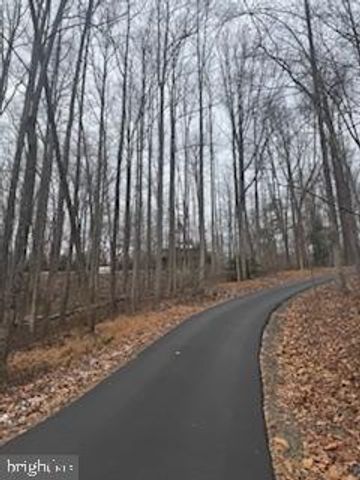 4520 FREE STATE RD, Marshall, VA 20115