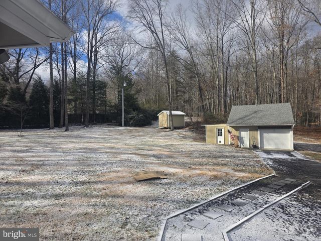 4520 FREE STATE RD, Marshall, VA 20115