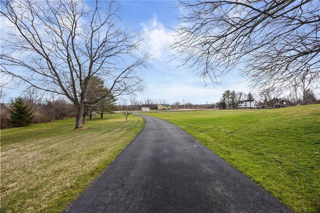 2480 Cooley Road, Canandaigua Town, NY 14424