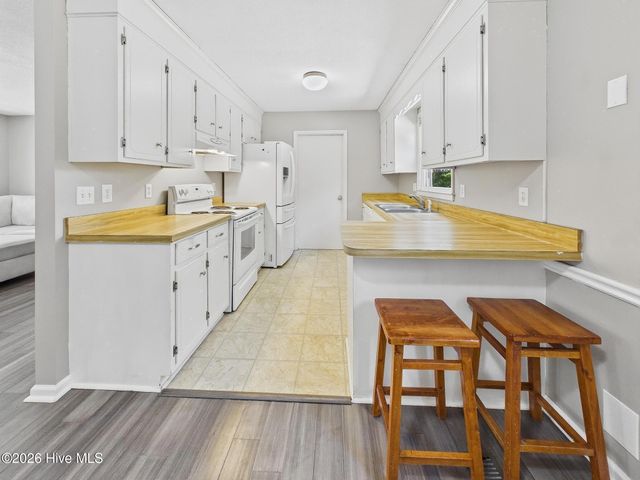 3612 Knotty Court, Wilmington, NC 28405