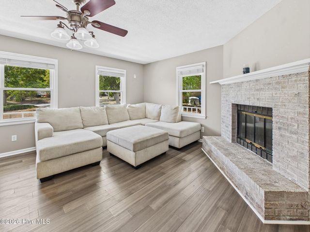 3612 Knotty Court, Wilmington, NC 28405