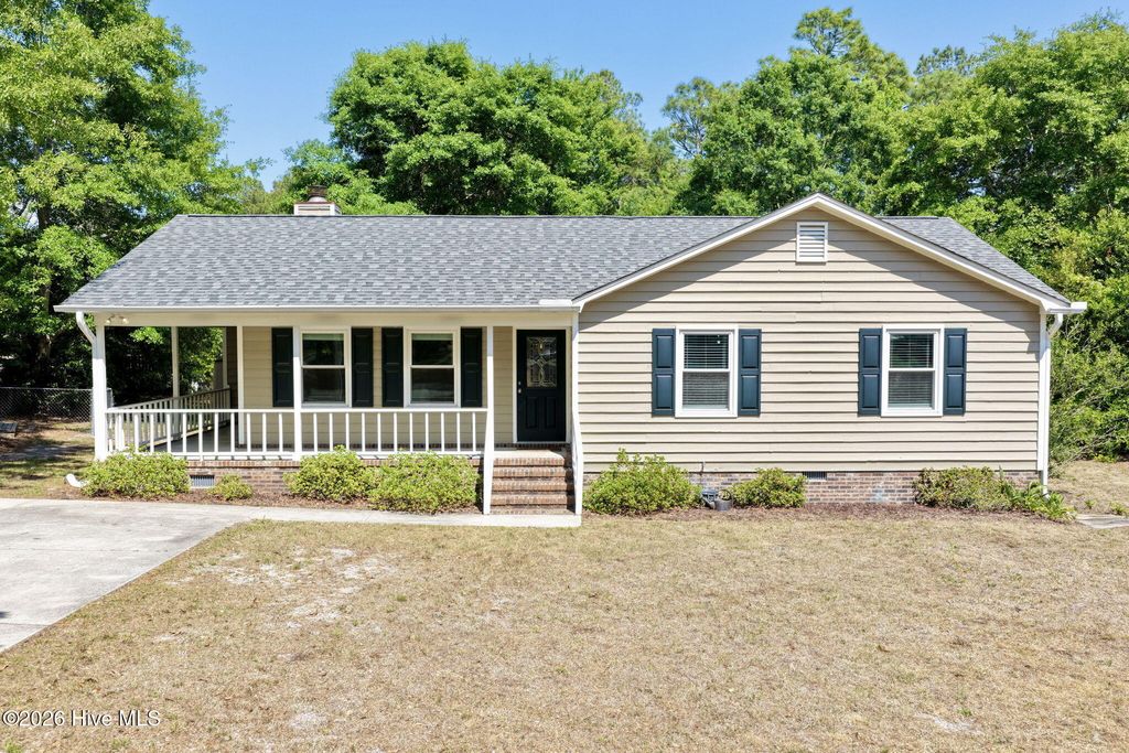 3612 Knotty Court, Wilmington, NC 28405