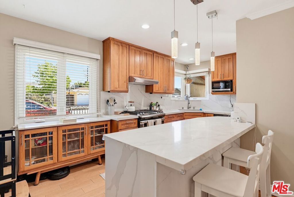 Image 10 of property listing at 3711 W 170th Street, Torrance, CA 90504