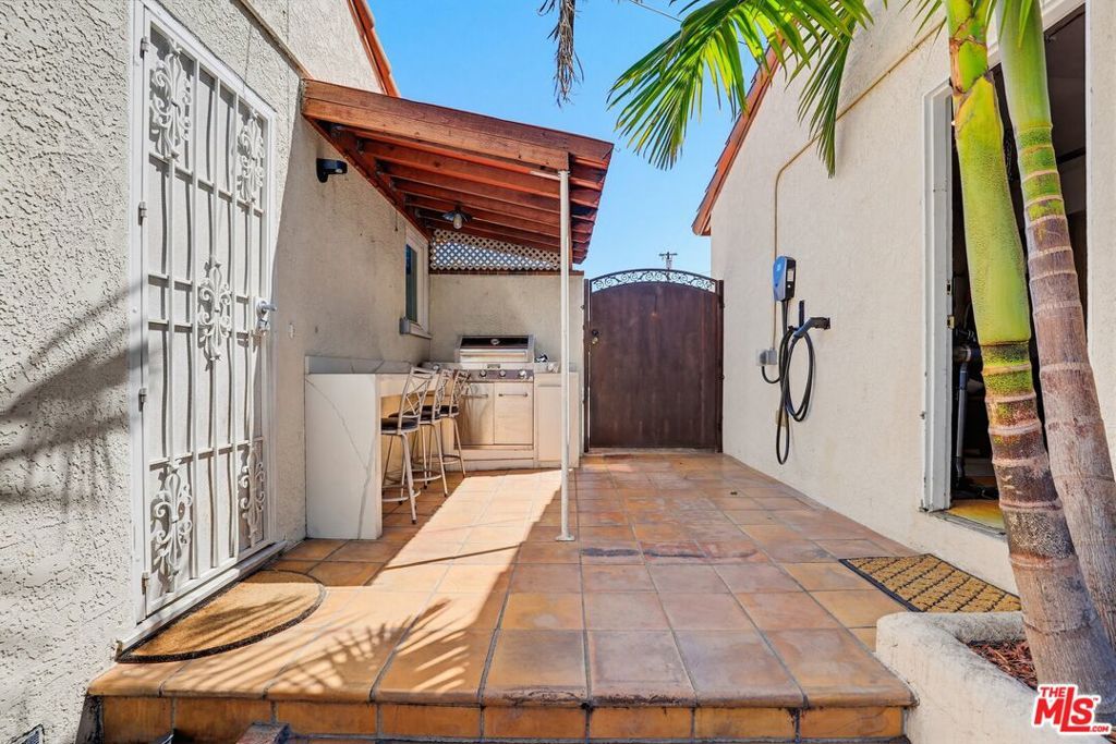 Image 24 of property listing at 3711 W 170th Street, Torrance, CA 90504