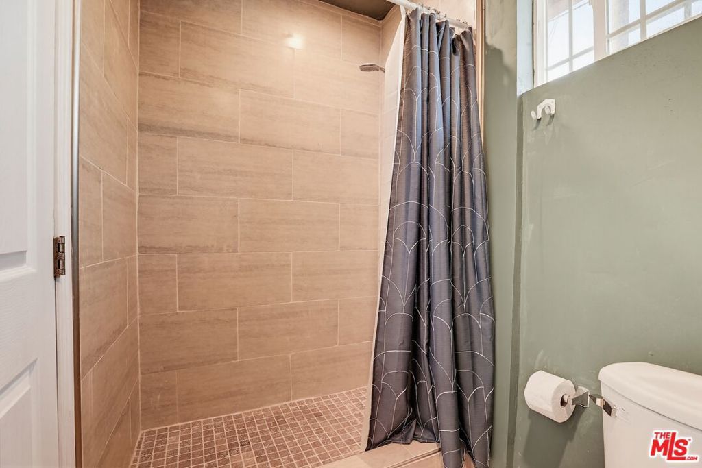 Image 30 of property listing at 3711 W 170th Street, Torrance, CA 90504