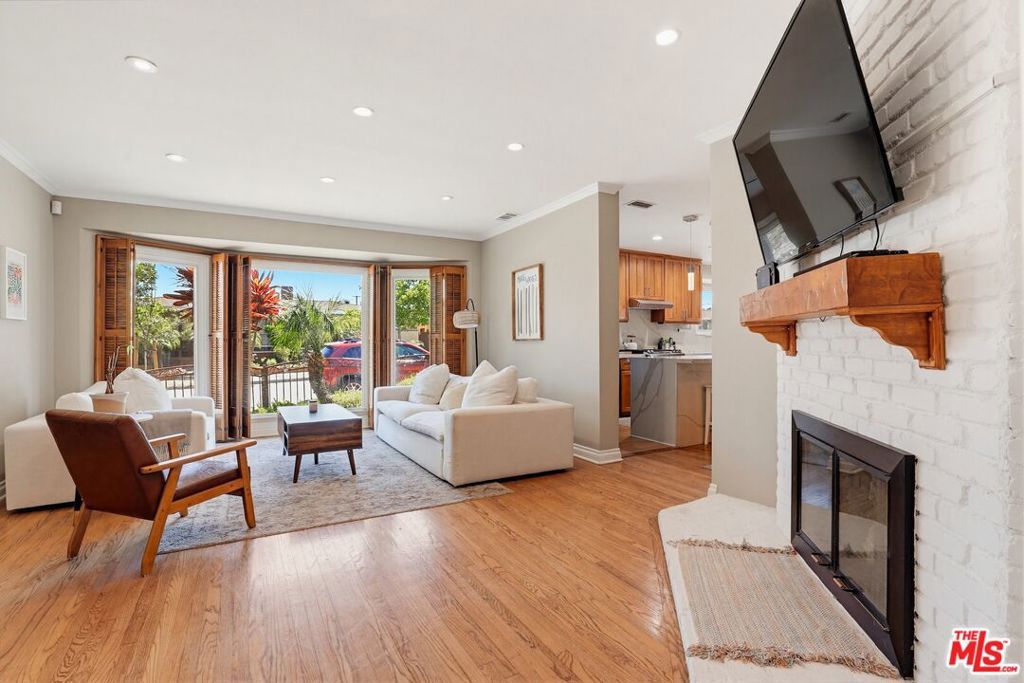 Image 4 of property listing at 3711 W 170th Street, Torrance, CA 90504