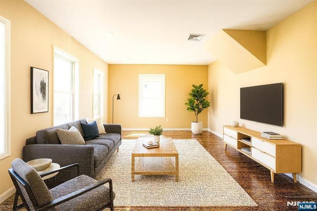 153 Walnut Street, Montclair, NJ 07042