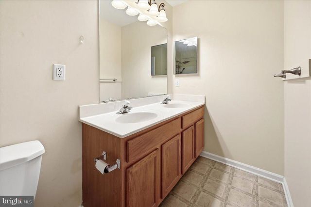 39 CHARTWELL CT, Perryville, MD 21903