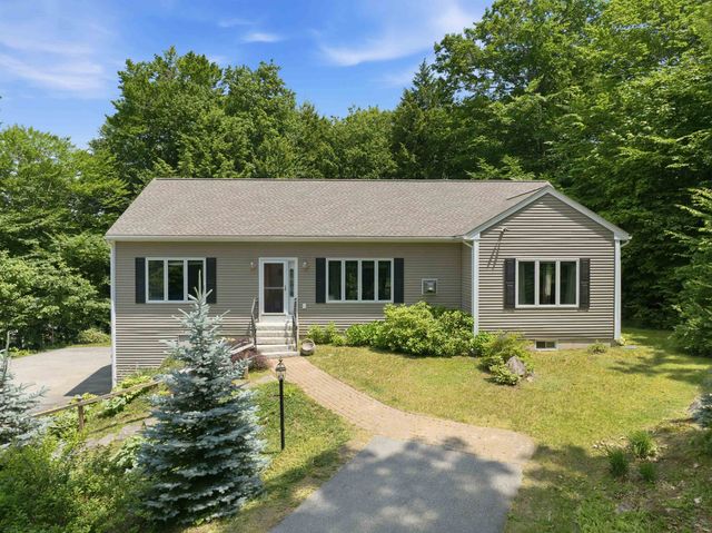 769 Dana Hill Road, New Hampton, NH 03256