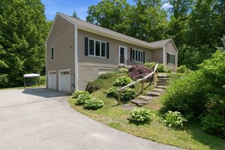 769 Dana Hill Road, New Hampton, NH 03256