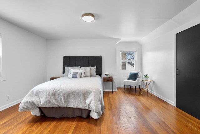 960 HIGGINS AVENUE, Neenah, WI 54956