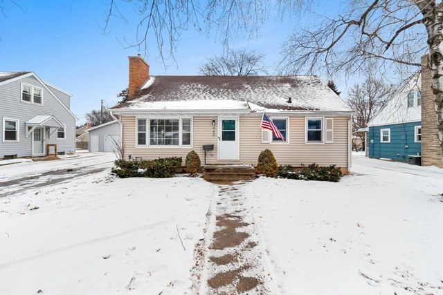 960 HIGGINS AVENUE, Neenah, WI 54956